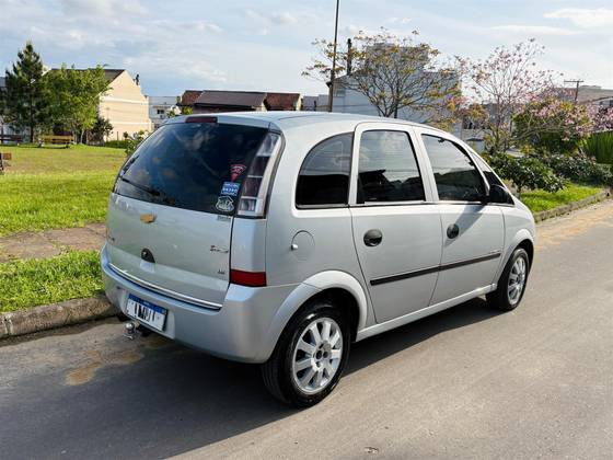 CHEVROLET MERIVA 1.8 MPFI EXPRESSION 8V FLEX 4P AUTOMATIZADO CHEVROLET MERIVA 1.8 MPFI EXPRESSION 8V FLEX 4P AUTOMATIZADO